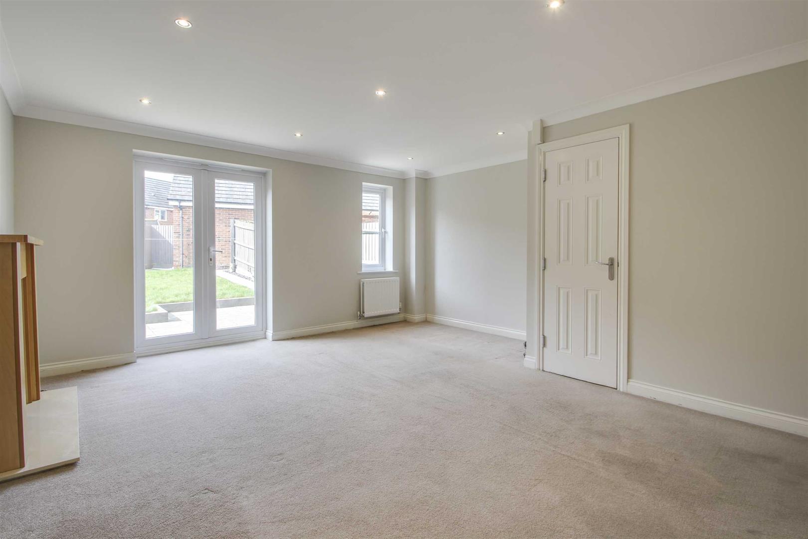 Randall Drive, Oxley Park, Milton Keynes